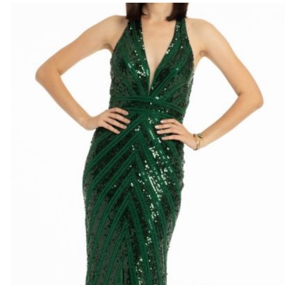 CAMILLE LE VIE Green sequin halter gown PROM DRESS - Picture 5 of 13